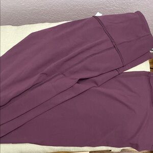 CRZ YOGA Women's Straight Leg Pants - Plum